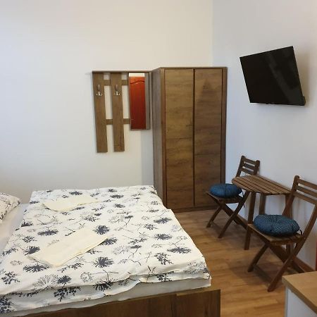 בודפשט Guest House Orczy Park מראה חיצוני תמונה